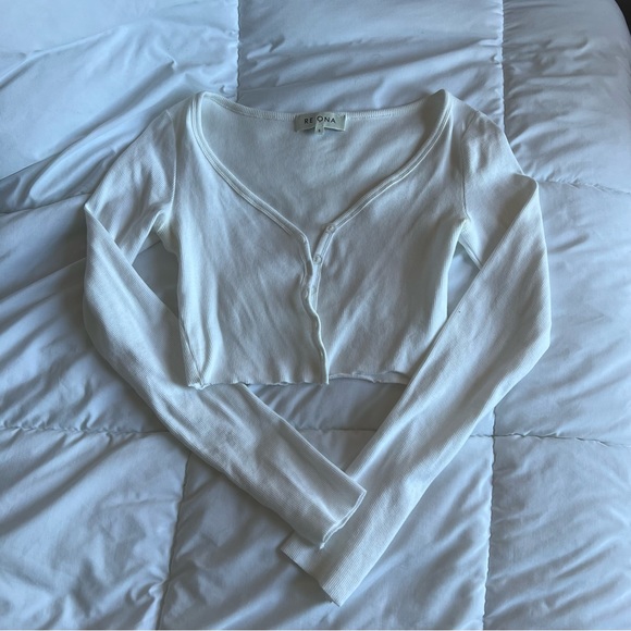 Re Ona Ribbed Button Up Cardigan - Picture 4 of 5